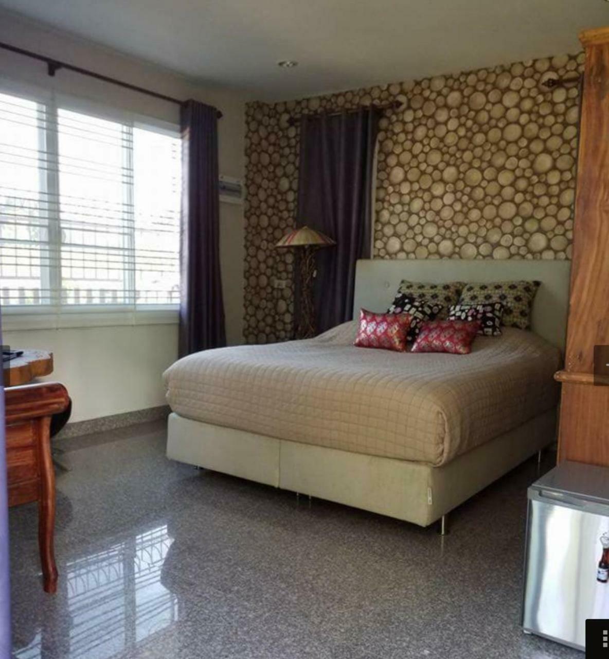 Homestay568 Roi Et Dış mekan fotoğraf